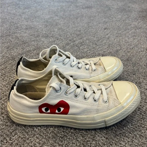 Converse x Comme des Garçons PLAY Chuck 70 Low Top - Picture 3 of 7